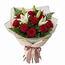Букет цветов из:  Лилии и Розы в Красково