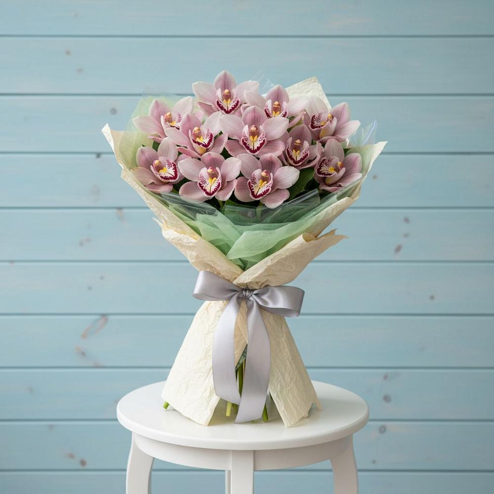 Букет цветов из: Орхидеи и Розы в Красково