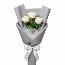 Букет 3 белые розы в Красково