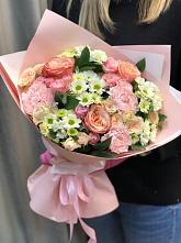 Букет цветов из:  Гвоздики, Розы и Хризантемы в Красково