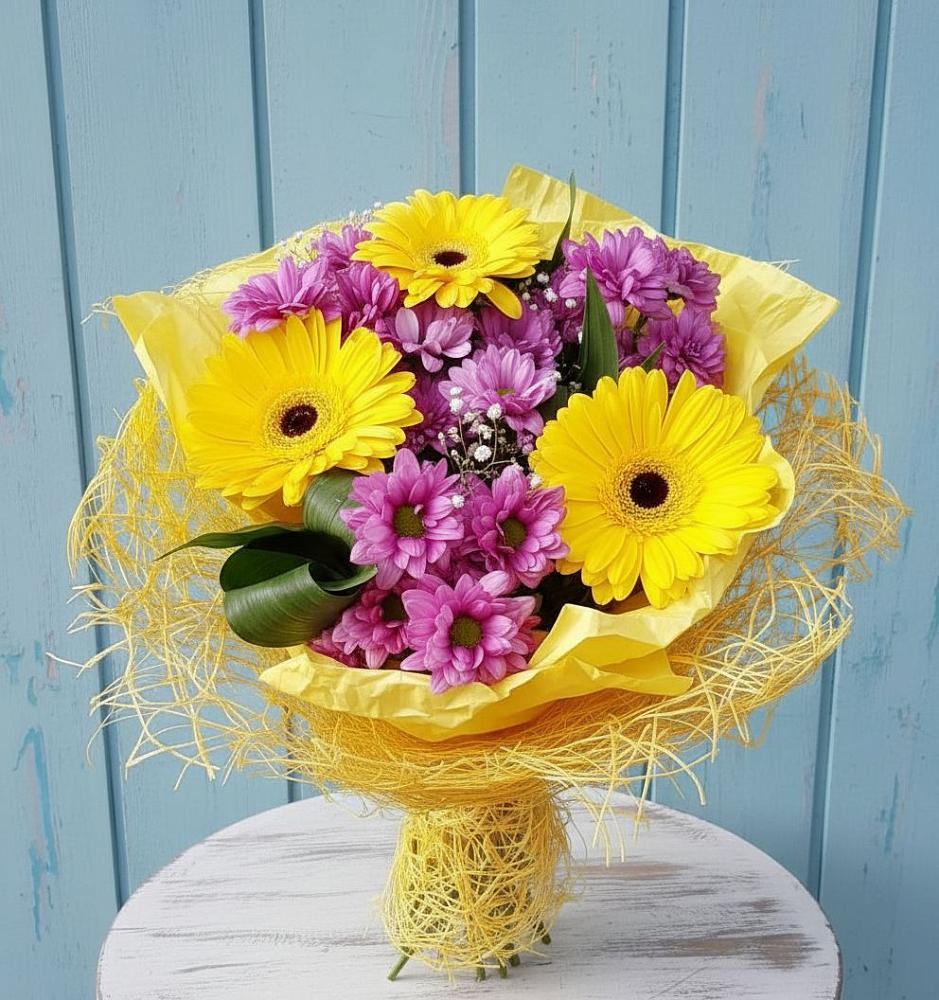 Букет цветов из: Хризантемы и Герберы в Красково