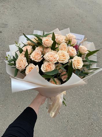 Букет Кремовые розы Латте в Красково