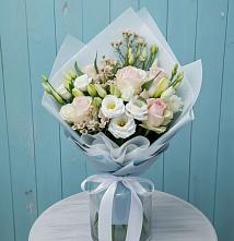 Букет цветов из:  Розы и Лизиантусы в Красково