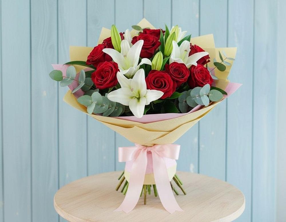 Букет цветов из: Лилии и Розы в Красково